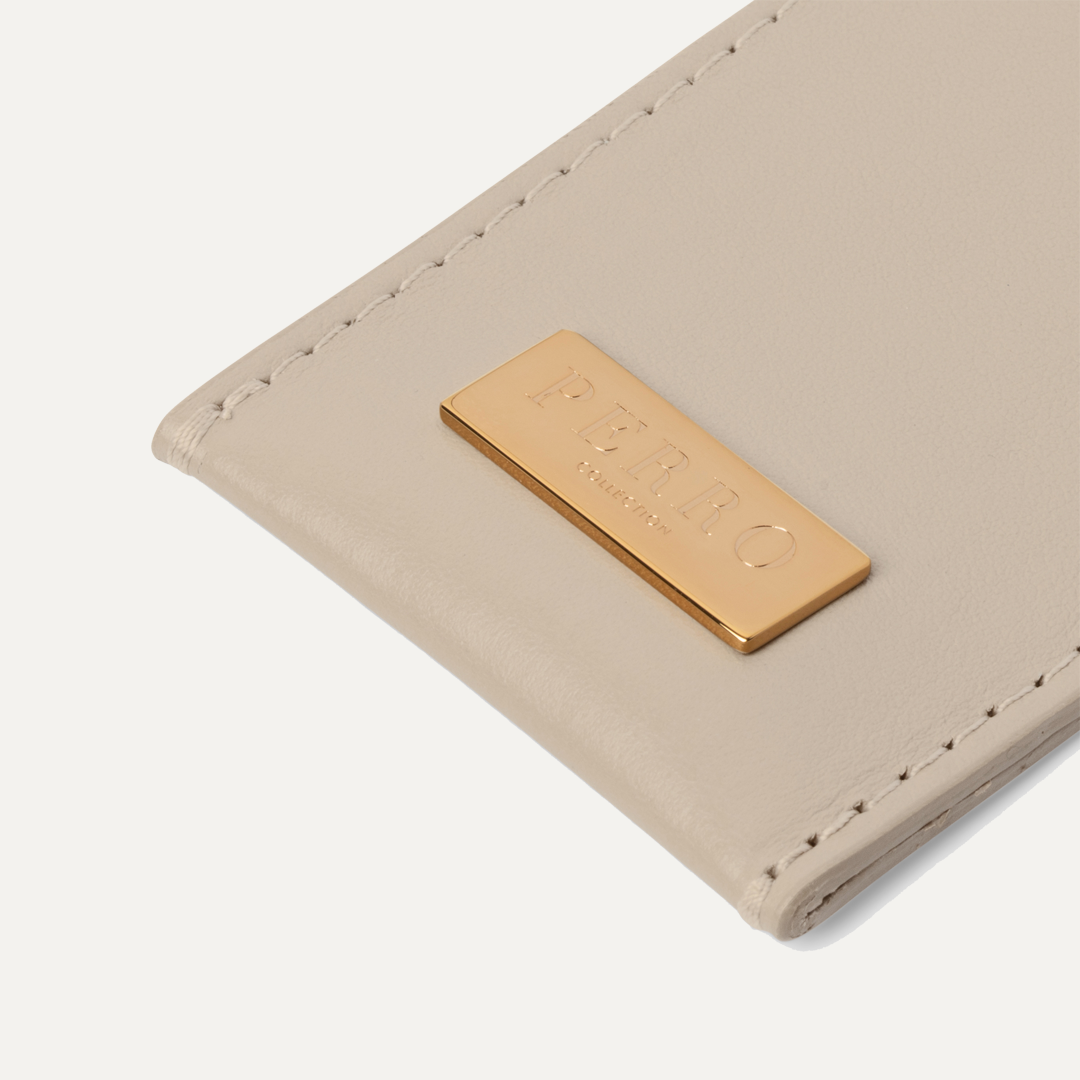 BEIGE POOPBAG HOLDER