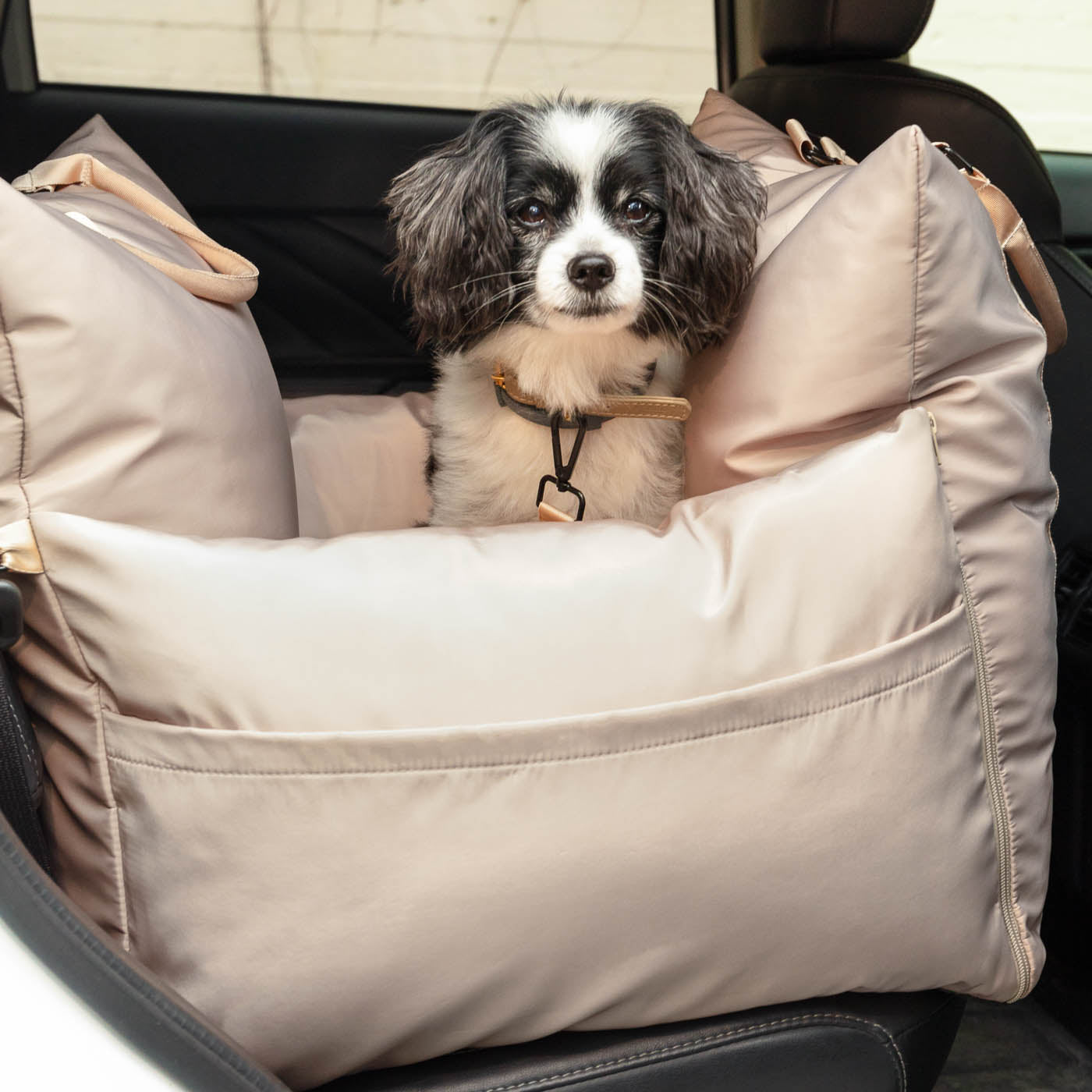 BOUCLÉ ALL BEIGE LUXURY CAR SEAT - PRECIOUS PET