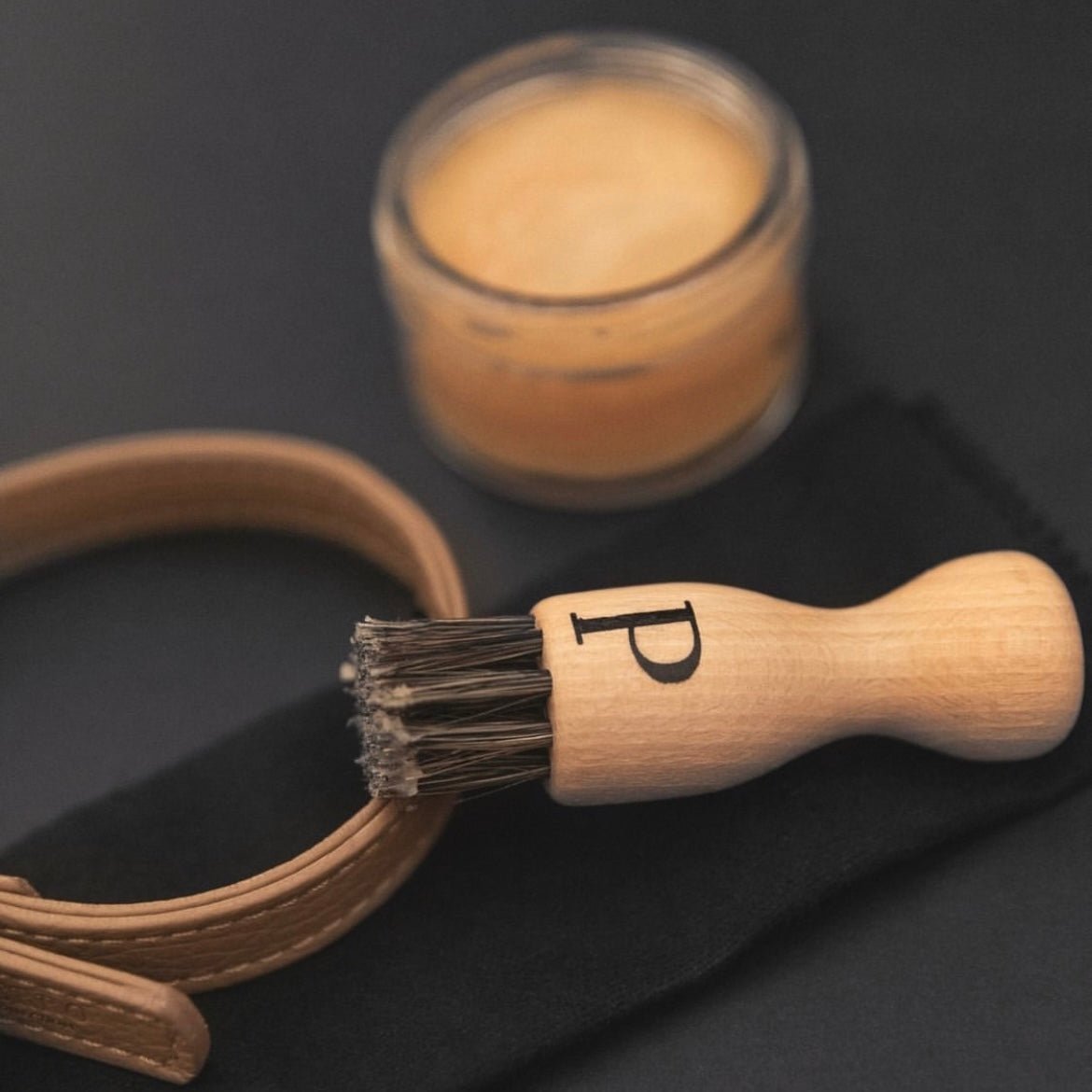 LEATHER CARE SET - PRECIOUS PET