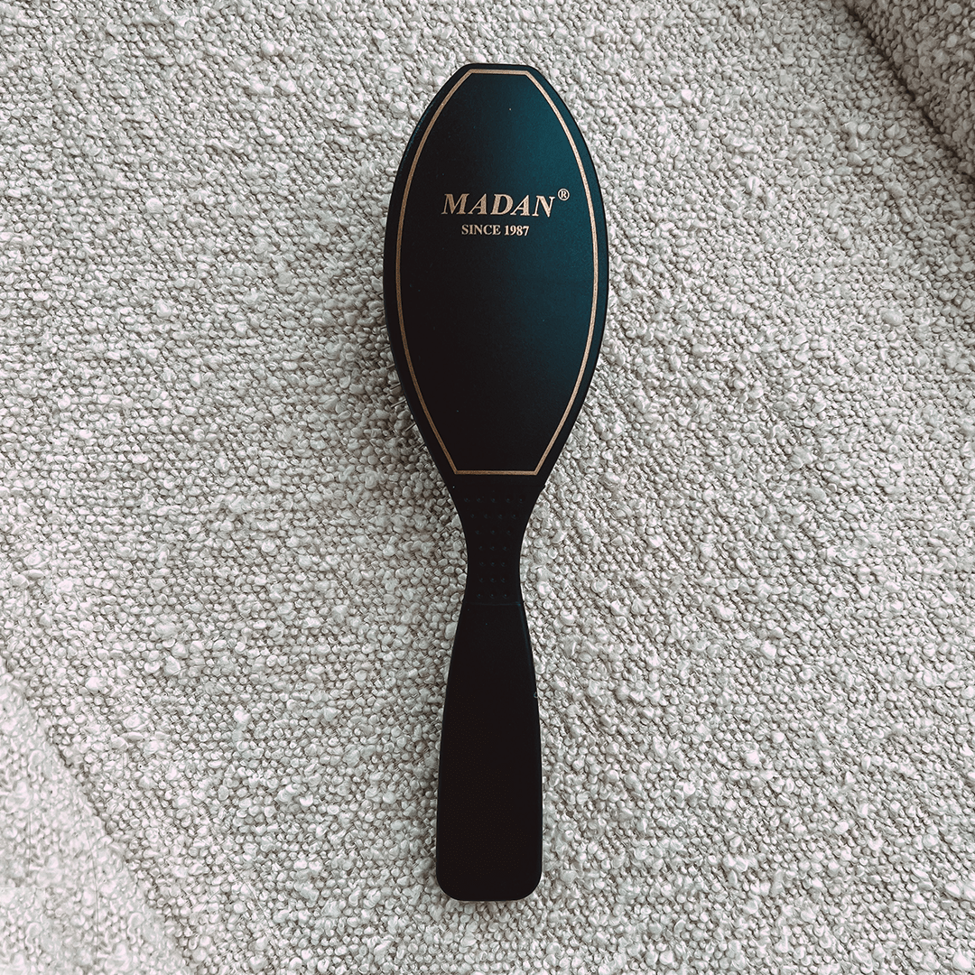 MADAN PIN BRUSH BLACK - PRECIOUS PET