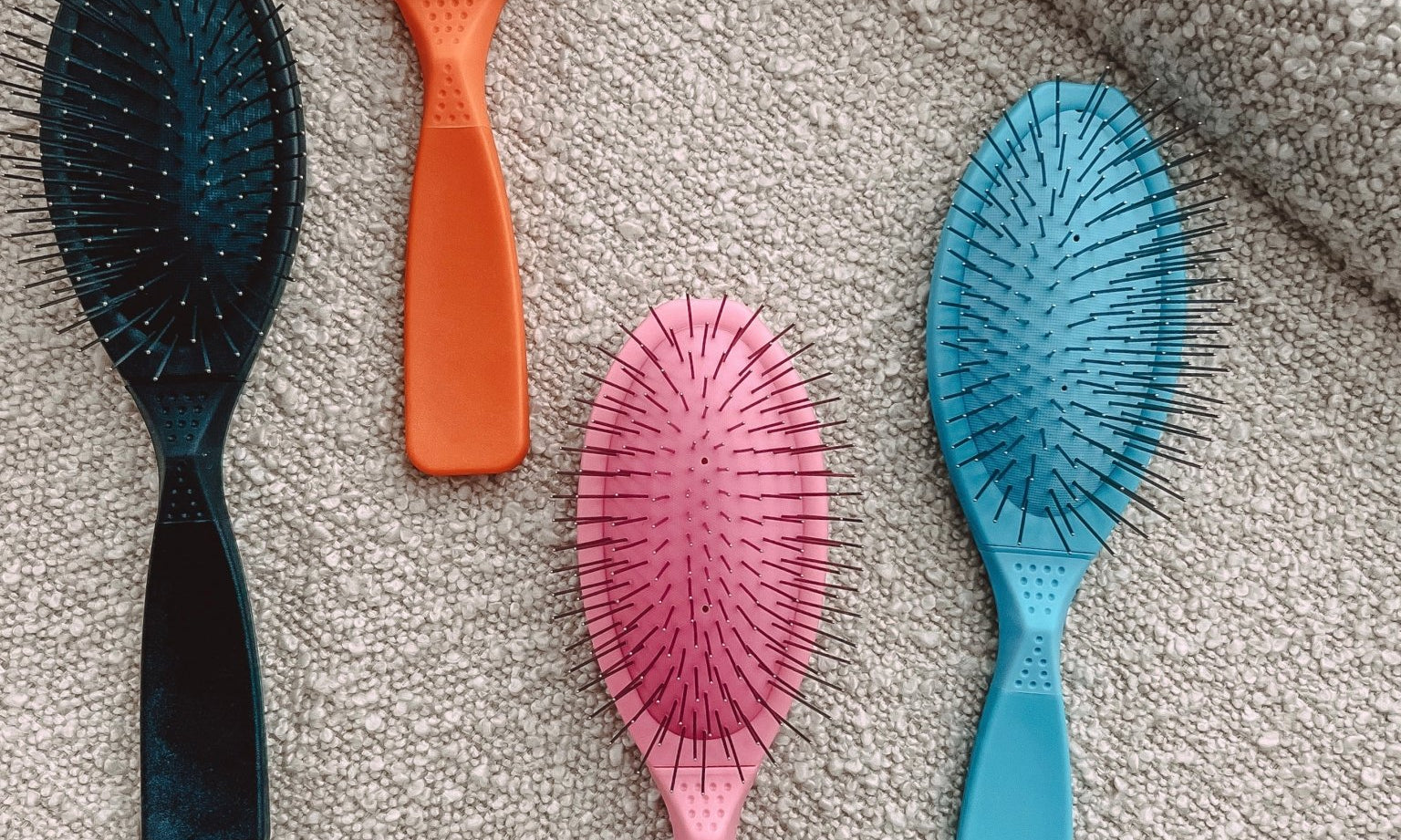MADAN PIN BRUSH ORANGE - PRECIOUS PET