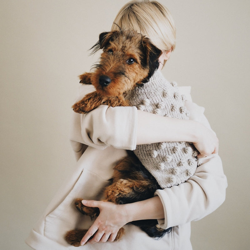 POMPONY SWEATER BEIGE - PRECIOUS PET