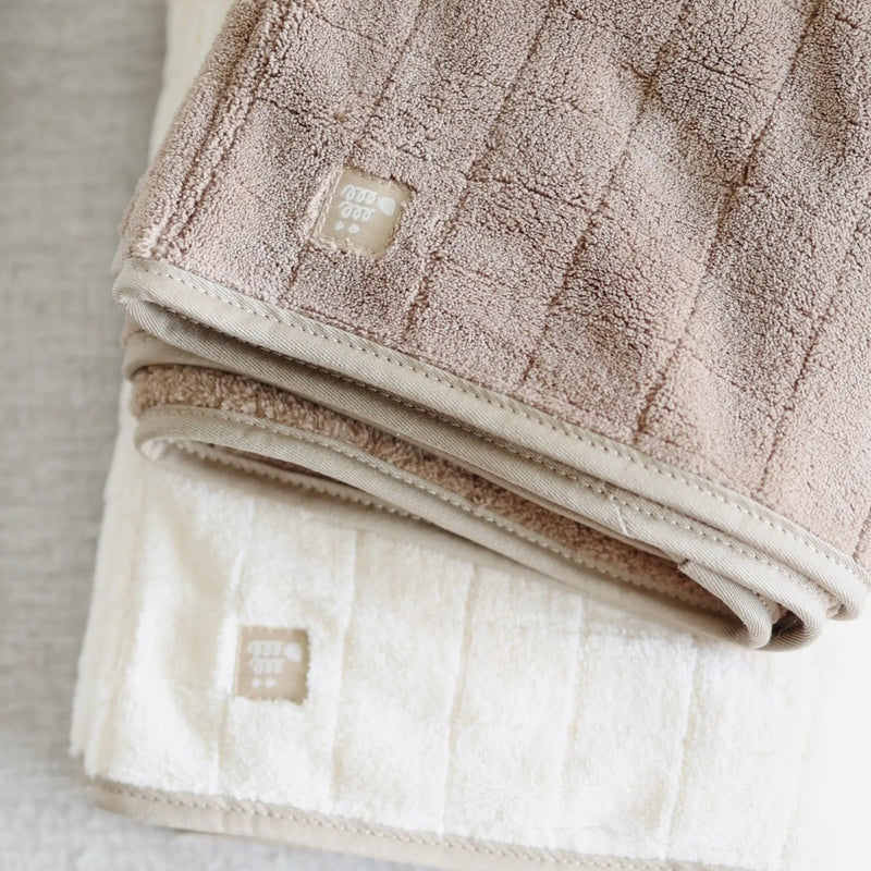 SOFT FLEECE TOWEL CREAM - PRECIOUS PET